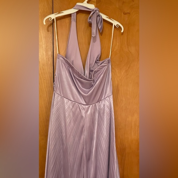 Lilac cocktail halter dress - Picture 4 of 4